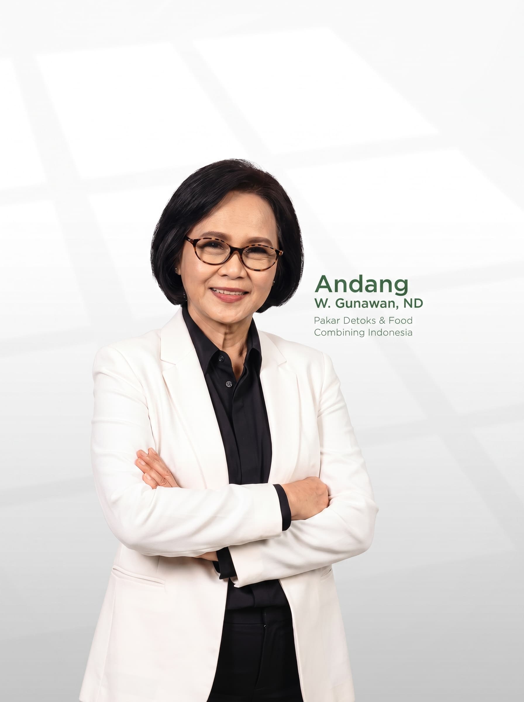 Andang W. Gunawan, ND — pakar detoksifikasi Indonesia yang memformulasikan Paket Detoks IT's Buah